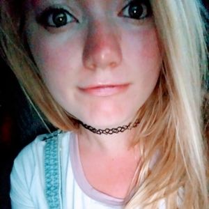 Meet your Posher, Sabrina